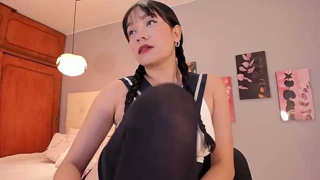 Maia W10 online show from 17, 1, 2026