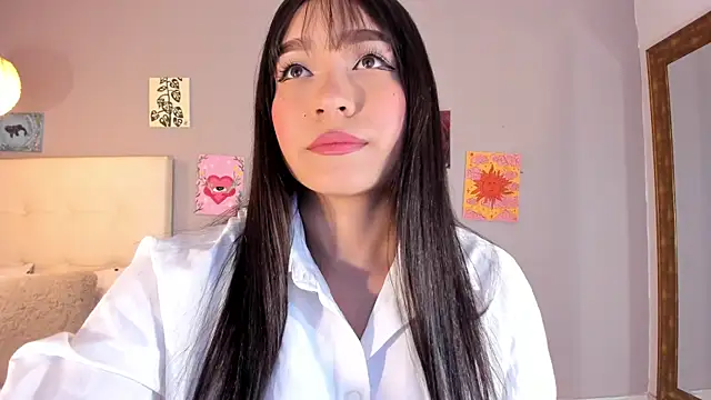 Maia W10 online show from 6, 7, 2026