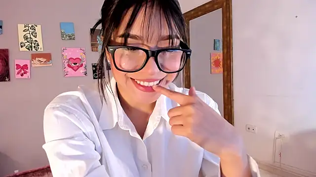 Maia W10 online show from 27, 7, 2026