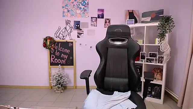 Snapshot of MelissaLovvv chatting on 17, 1, 2025 MelissaLovvv online show from 17, 1, 2025