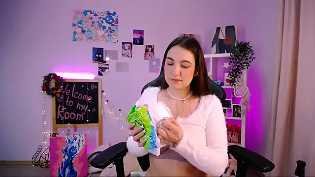 Snapshot of MelissaLovvv chatting on 9, 2, 2025 MelissaLovvv online show from 9, 2, 2025