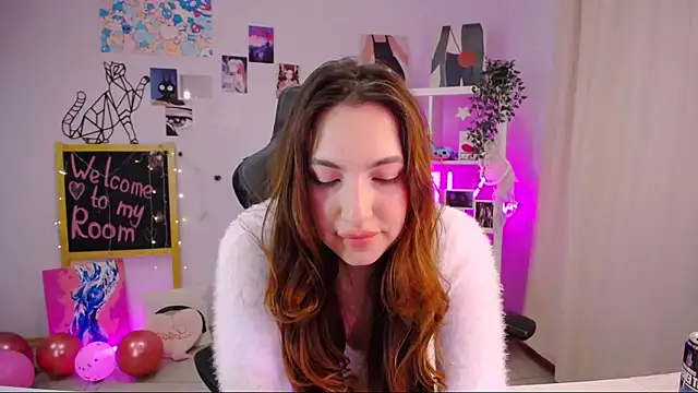 Snapshot of MelissaLovvv chatting on 16, 2, 2025 MelissaLovvv online show from 16, 2, 2025