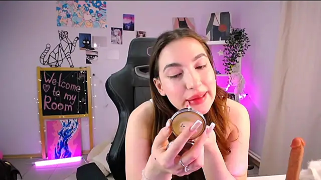 Snapshot of MelissaLovvv chatting on 25, 2, 2025 MelissaLovvv online show from 25, 2, 2025