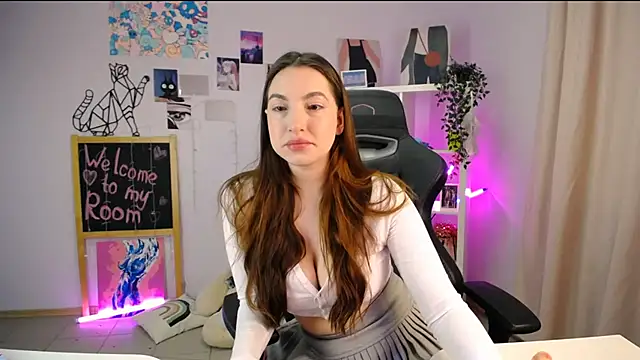 Snapshot of MelissaLovvv chatting on 6, 3, 2025 MelissaLovvv online show from 6, 3, 2025