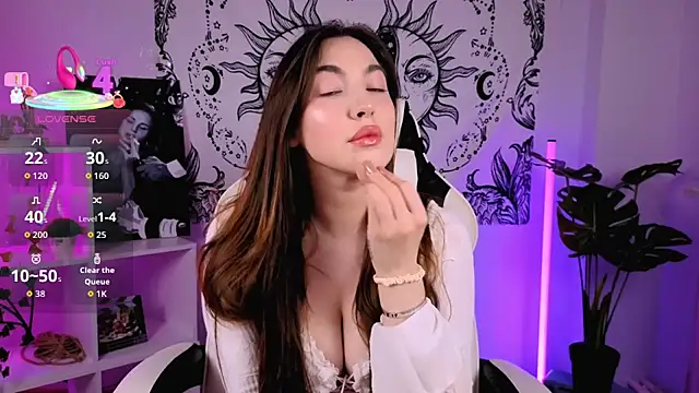 Snapshot of MelissaLovvv chatting on 15, 9, 2025 MelissaLovvv online show from 15, 9, 2025