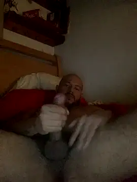 Snapshot of kioluy chatting on 17, 12, 2025 kioluy online show from 17, 12, 2025