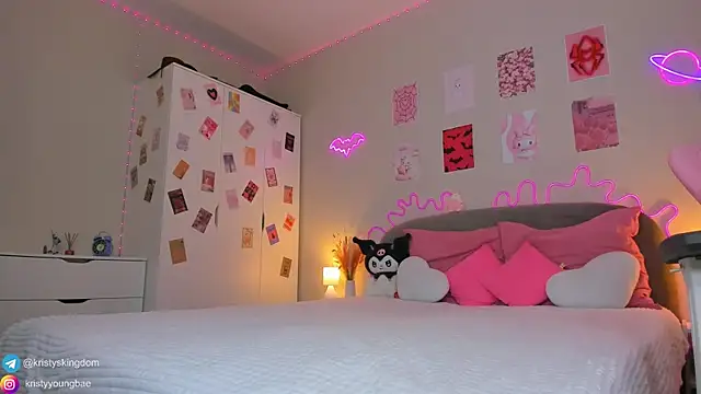 Kate Clover online show from 16, 5, 2026