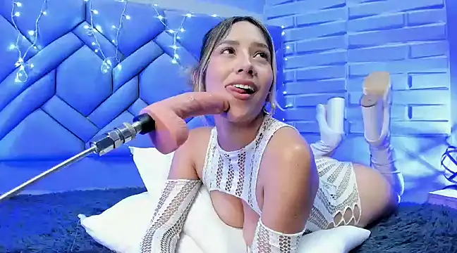 BriannaHarps online show from 11, 1, 2025