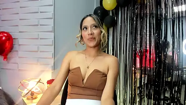 BriannaHarps online show from 8, 2, 2025