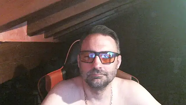 Snapshot of 6996horus chatting on 14, 9, 2025 6996horus online show from 14, 9, 2025