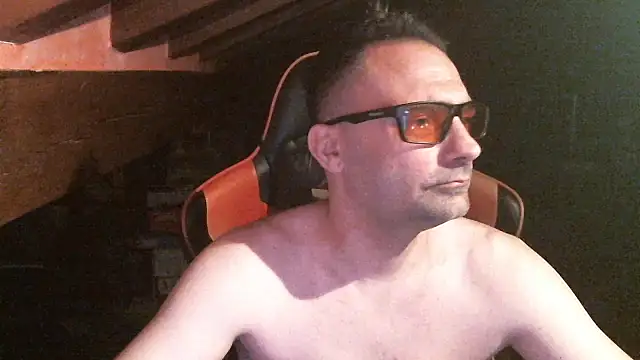 Snapshot of 6996horus chatting on 10, 10, 2025 6996horus online show from 10, 10, 2025