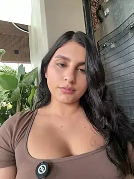 Snapshot of Luu_Princess chatting on 22, 7, 2026 Luu Princess online show from 22, 7, 2026
