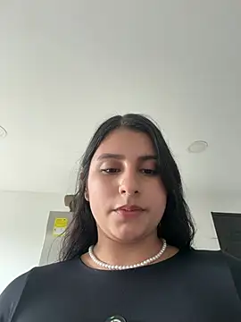 Snapshot of Luu_Princess chatting on 1, 8, 2026 Luu Princess online show from 1, 8, 2026