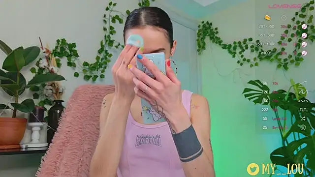 MyLou  online show from 21, 1, 2025