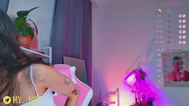 MyLou  online show from 14, 11, 2025