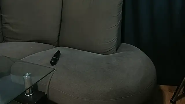 MiliExteraaa online show from 21, 1, 2025