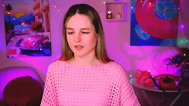 Snapshot of DeboraLarson chatting on 5, 1, 2025 DeboraLarson online show from 5, 1, 2025