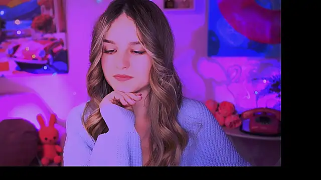 Snapshot of DeboraLarson chatting on 5, 2, 2025 DeboraLarson online show from 5, 2, 2025