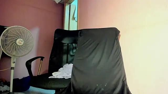bigblackhotx1 online show from 5, 5, 2026