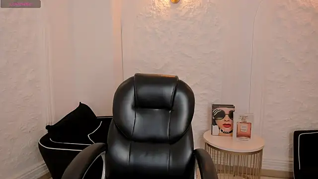 GabriellaLee online show from 17, 6, 2026