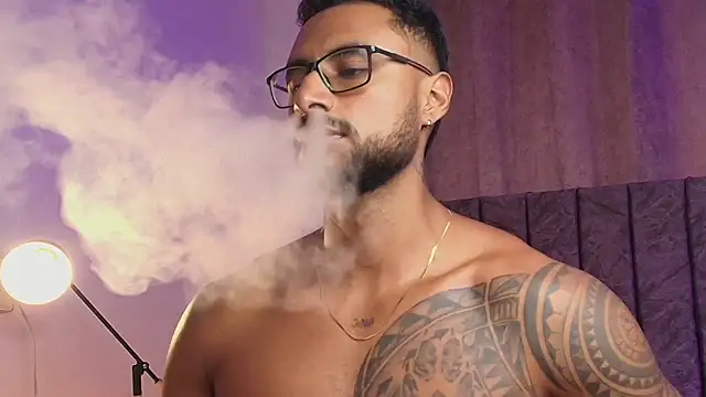 LiamGarcia1 online show from 7, 2, 2025