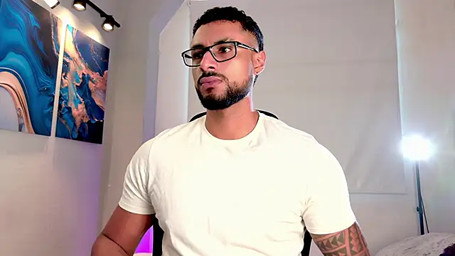 LiamGarcia1 online show from 18, 6, 2026