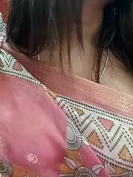 Snapshot of Sajel_000 chatting on 5, 1, 2025 Sajel 000 online show from 5, 1, 2025