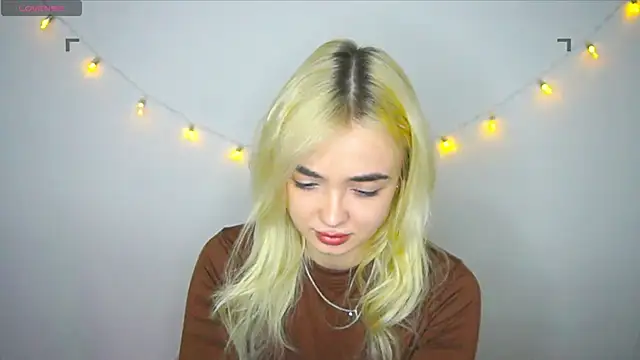 Ashley S online show from 15, 11, 2025