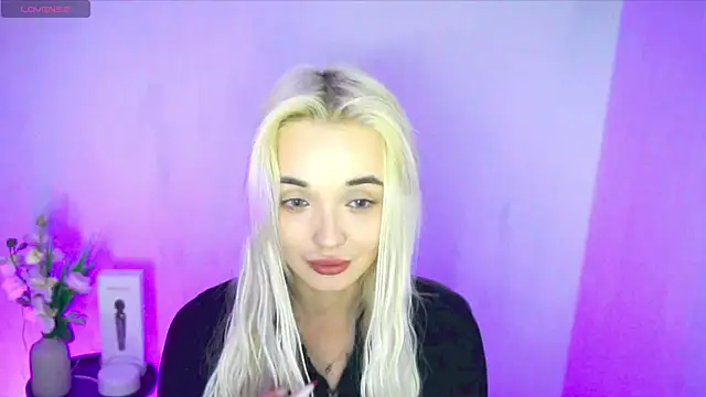 Ashley S online show from 24, 7, 2026