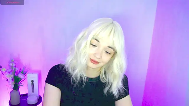 Ashley S online show from 28, 7, 2026