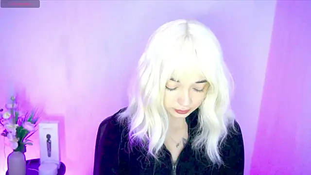 Ashley S online show from 29, 7, 2026