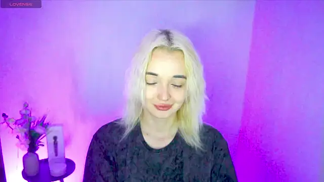 Ashley S online show from 4, 8, 2026