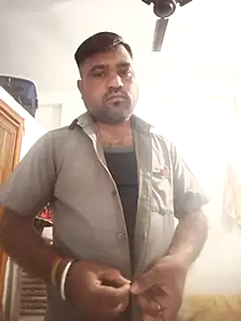 pintuS40 online show from 5, 1, 2025