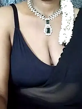 Snapshot of sophia600 chatting on 14, 12, 2024 sophia600 online show from 14, 12, 2024