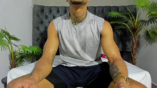 Snapshot of Salomon_koude chatting on 20, 6, 2026 Salomon koude online show from 20, 6, 2026