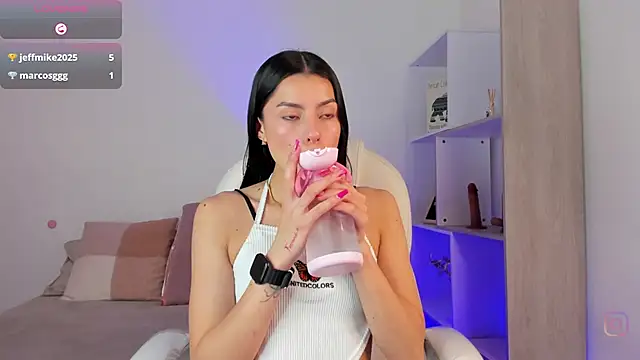 nattaly adams online show from 5, 3, 2025