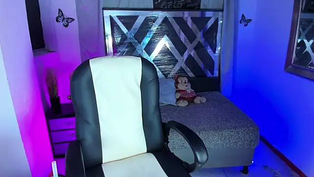 nova sex01 online show from 28, 4, 2026