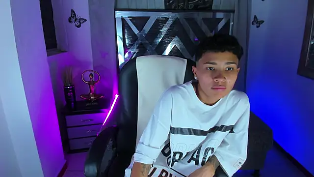 nova sex01 online show from 15, 6, 2026