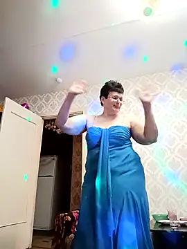 Snapshot of PaulaGolden chatting on 1, 1, 2025 PaulaGolden online show from 1, 1, 2025