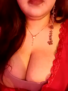Suhanakhan00 online show from 19, 7, 2026