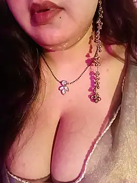 Suhanakhan00 online show from 7, 8, 2026