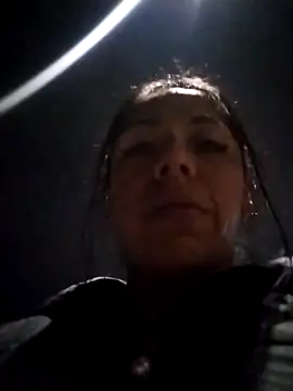 Snapshot of Karenn12 chatting on 12, 9, 2025 Karenn12 online show from 12, 9, 2025