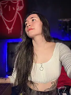 Sophie LS online show from 5, 5, 2026
