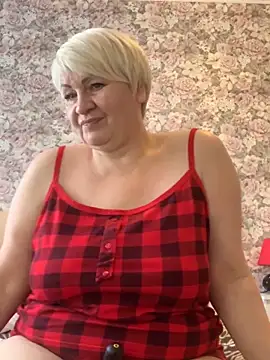 Laura Millf online show from 15, 2, 2025