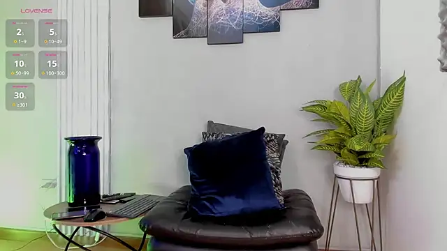 thomas eliotts online show from 14, 2, 2025