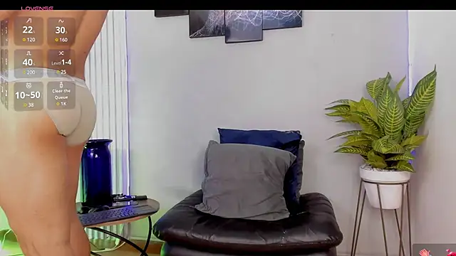 thomas eliotts online show from 6, 3, 2025