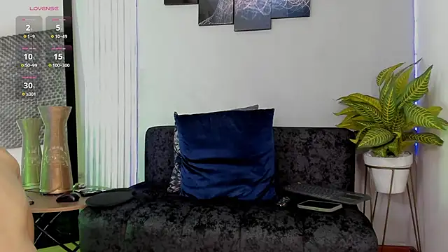 thomas eliotts online show from 11, 9, 2025