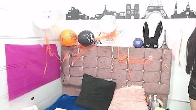 sara caplerx online show from 18, 10, 2025