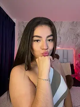 Snapshot of IsabellaAnngel chatting on 18, 7, 2026 IsabellaAnngel online show from 18, 7, 2026