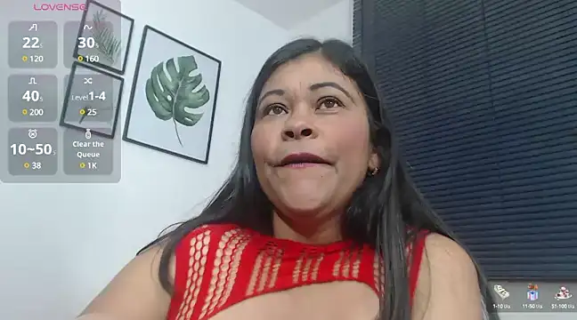 Snapshot of viki_mom chatting on 16, 2, 2025 viki mom online show from 16, 2, 2025